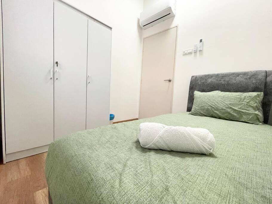 Quartz Near To Jonker Walk With Infinity Pool Cozy 3B2B Malacca Exterior foto