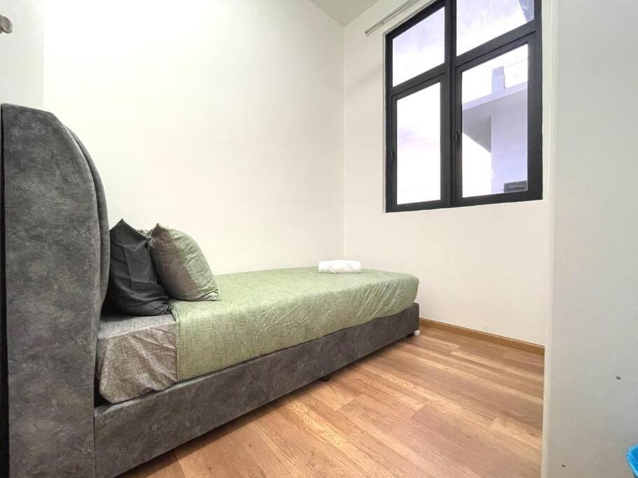 Quartz Near To Jonker Walk With Infinity Pool Cozy 3B2B Malacca Exterior foto